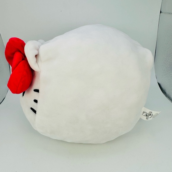 Hello Kitty Plush Pillow Squishy Sanrio Universal Studios Florida 8” READ! - Picture 2 of 7